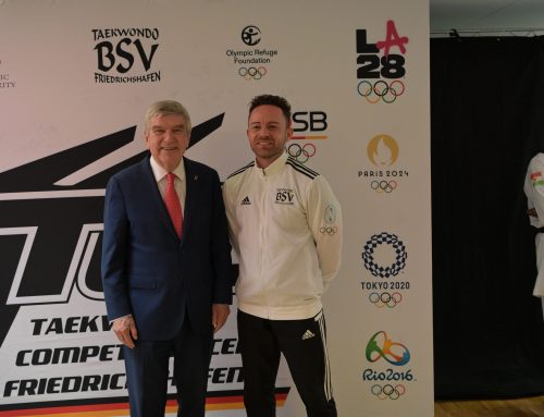 IOC-Ehrenpräsident Dr. Thomas Bach besucht das Taekwondo Competence Center Friedrichshafen.